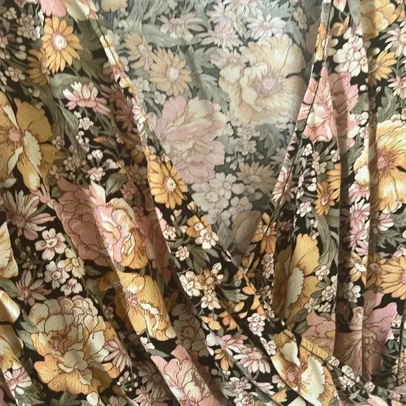 American Eagle top size M - Picture 8 of 13